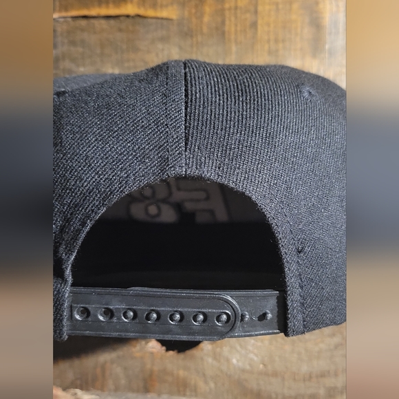 Fast and the Furious F8 snapback collectors hat - Picture 4 of 4